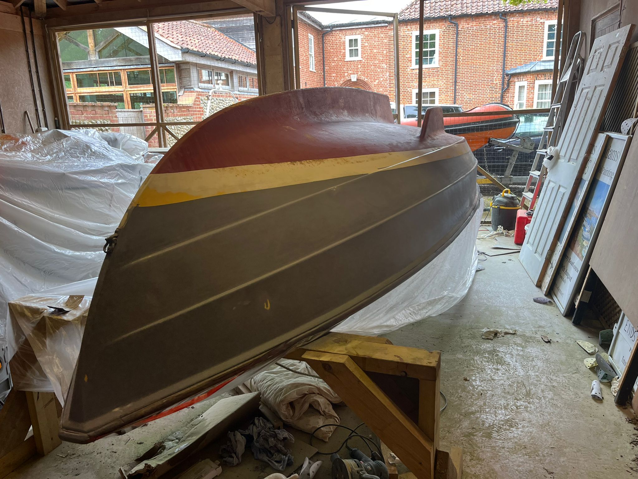 On-site yacht maintenance and repair — Adams Yacht Services